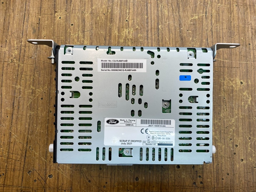 Ford Everest Interior Dash Radio Receiver