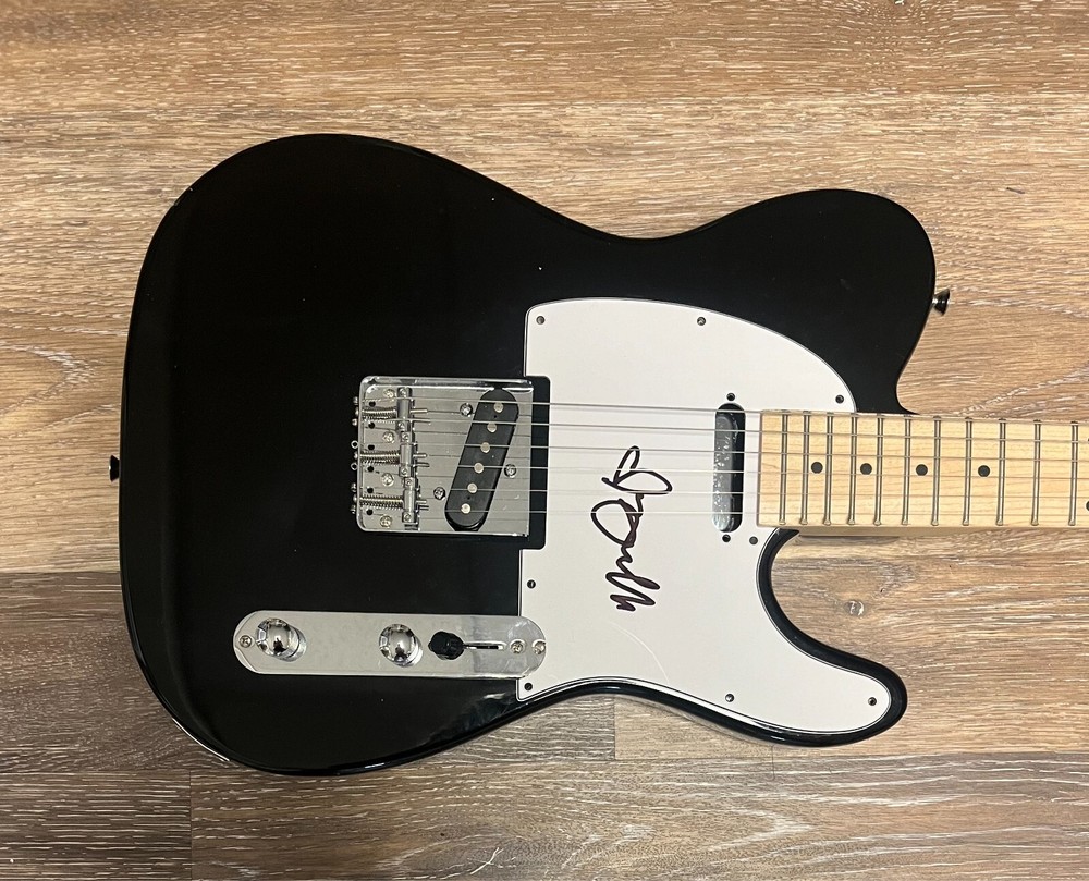* BERT MCCRACKEN * signed electric guitar * THE USED * 1
