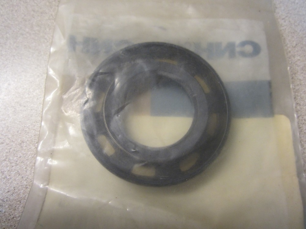 CNH 1271885C1 Seal Assembly