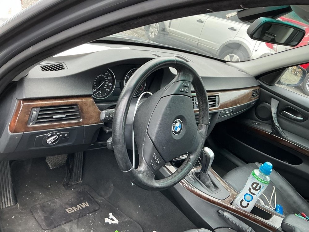 328I 2009 Glove Box 4998341