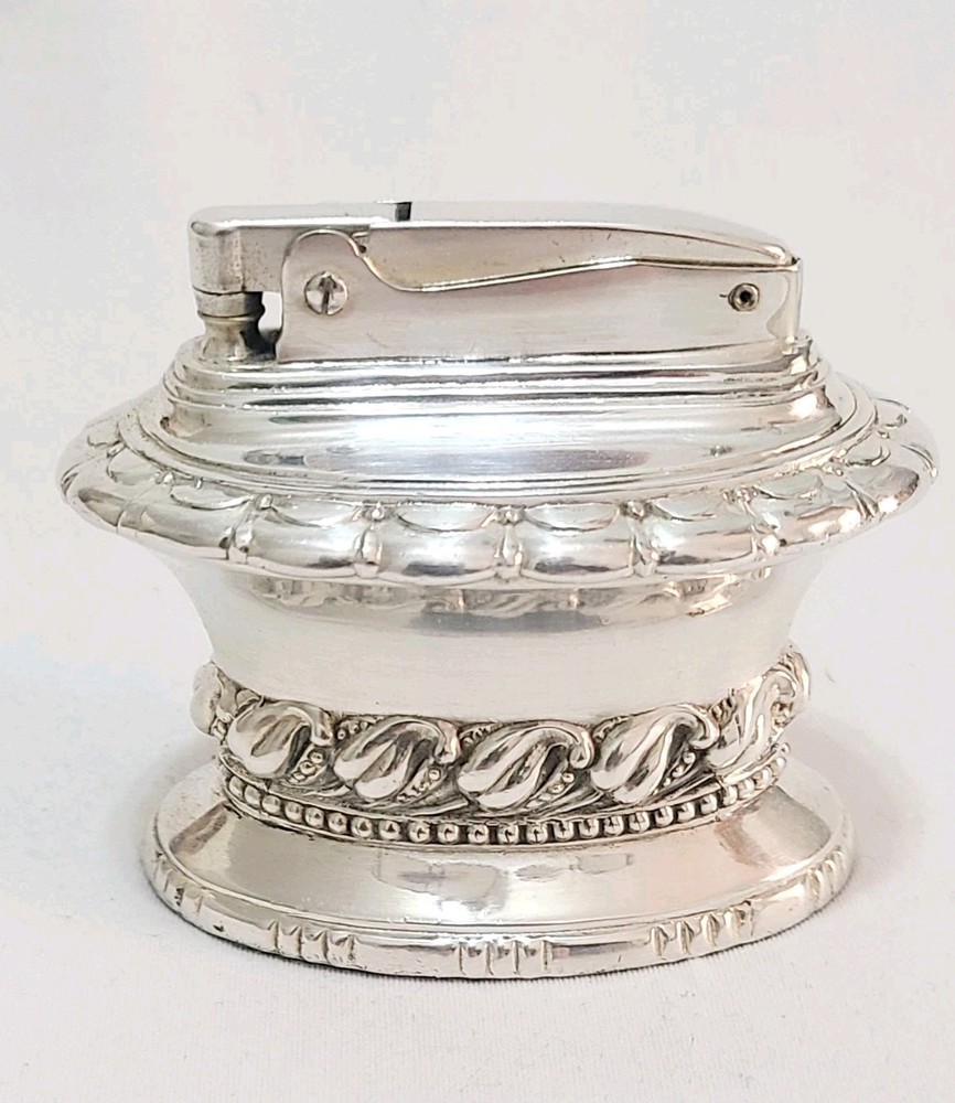 Vintage Silver Plate Ronson "WALDORF" Table Lighter Working Condition