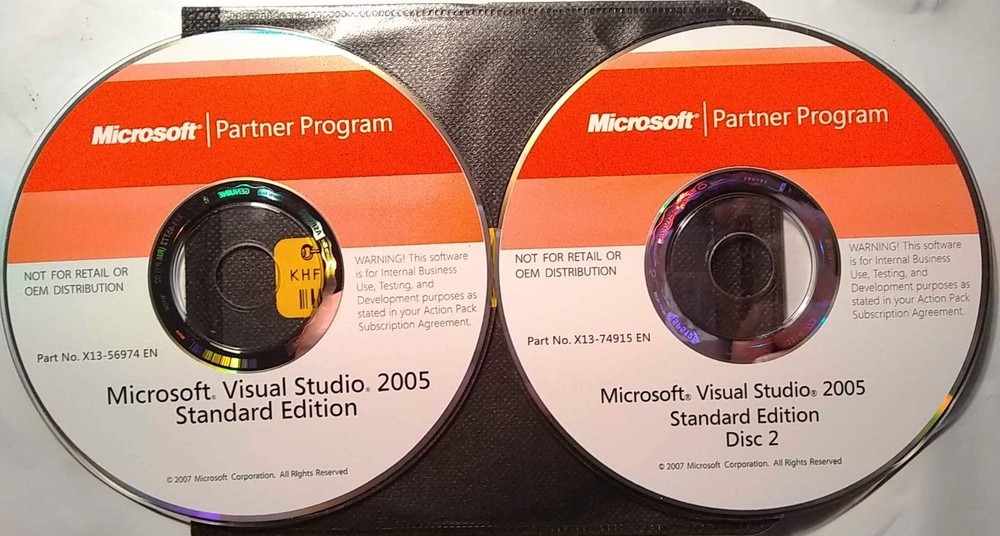 Microsoft Visual Studio 2005 Standard Full Version w/ 3 Keys & License 3 Devices