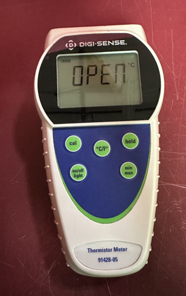 AS IS POWERS ON Digi-Sense 91428-05 Single-Input Thermistor Meter