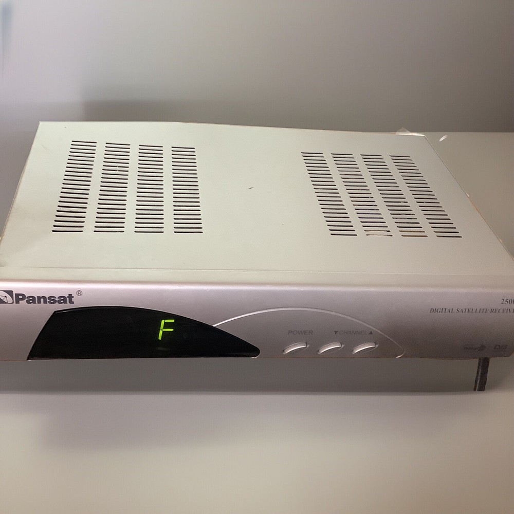 PANSAT Model 2500A DIGITAL SATELLITE RECEIVER BOX