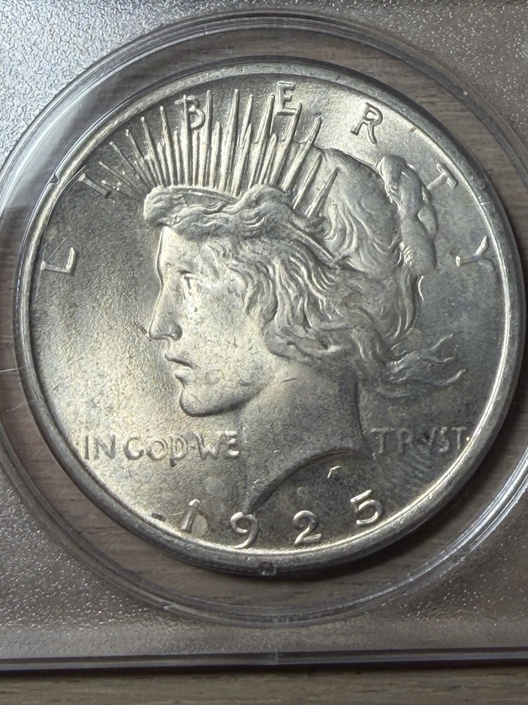 1925 Peace Silver Dollar PCGS Rattler MS65