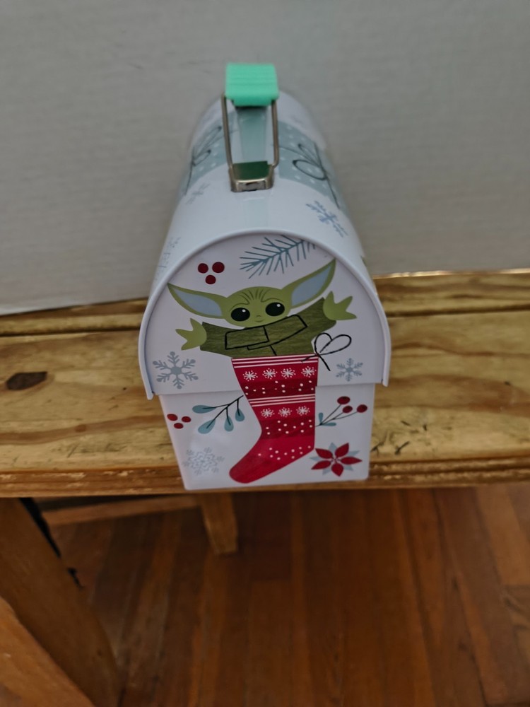 Christmas Grogu Tin