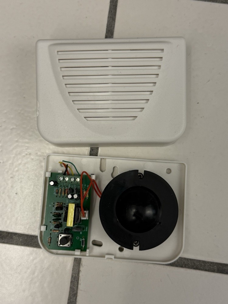 CSI INFINITE CP24 Alarm Center Complete Works With Additional Objects