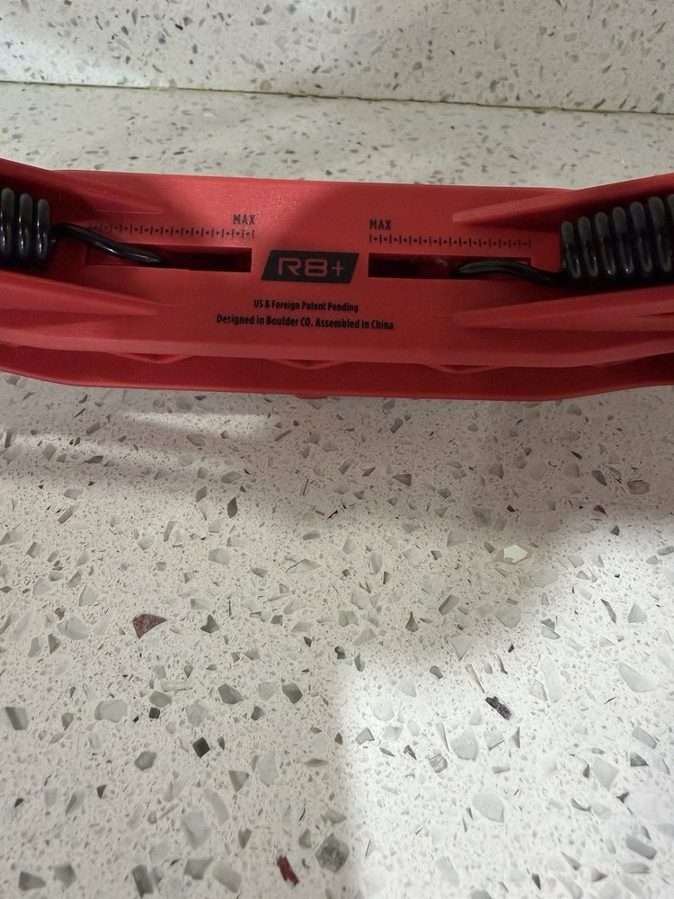 R8+ Roll Recovery PLUS™ DEEP TISSUE MASSAGE TOOL Excellent Shape