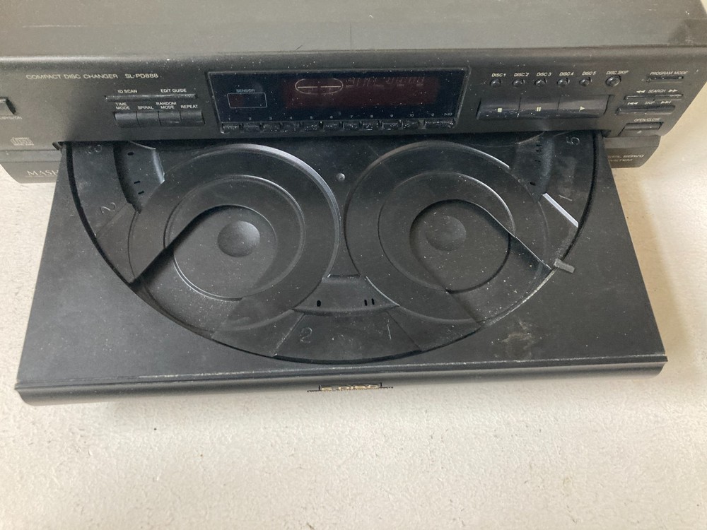 Technics SL-PD888 MASH 5 Disc Rotary Changer System Compact Disc Changer Tested
