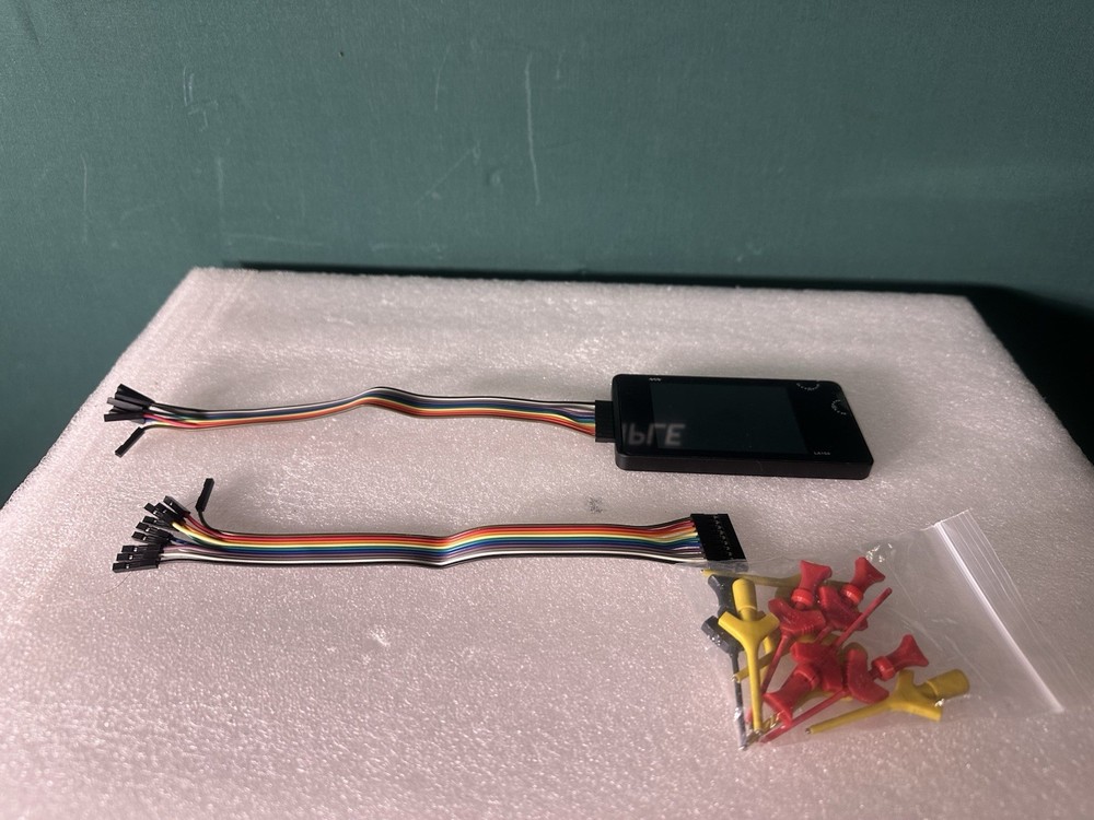 e‑Design LA104 Portable Logic Analyzer – SPI/I²C/UART Support.
