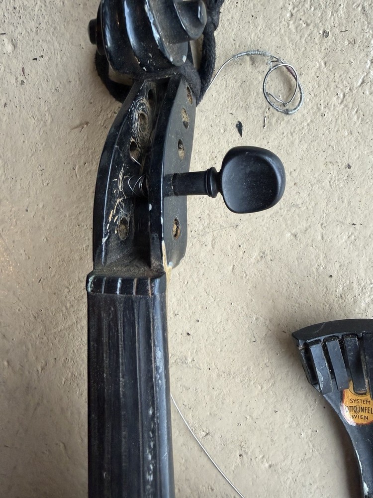 Barcus-Berry Electric Violin Black Polished 4-String needs work