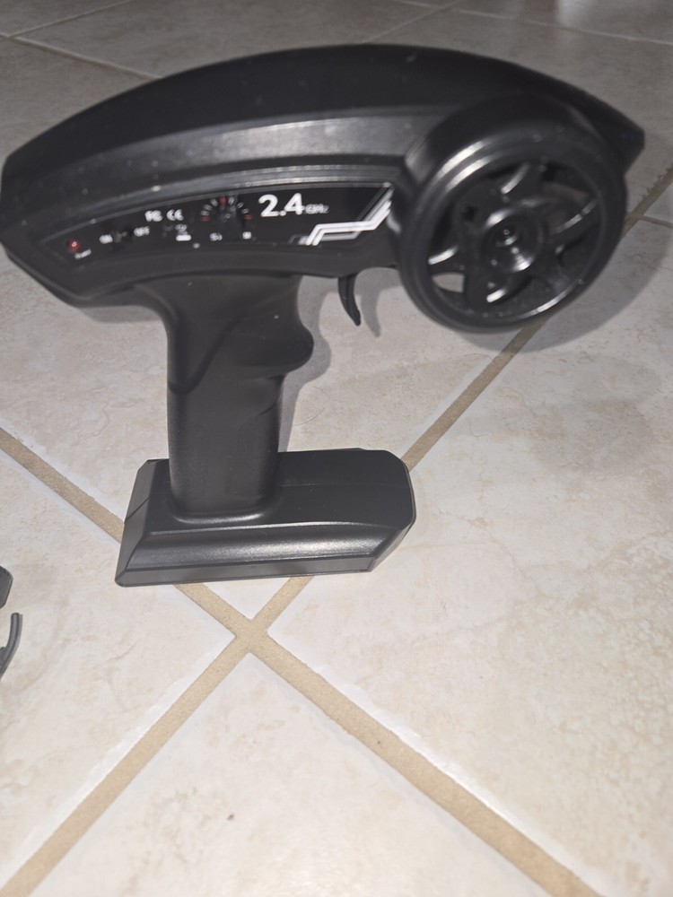 Emax Interceptor Fpv R/C Car.