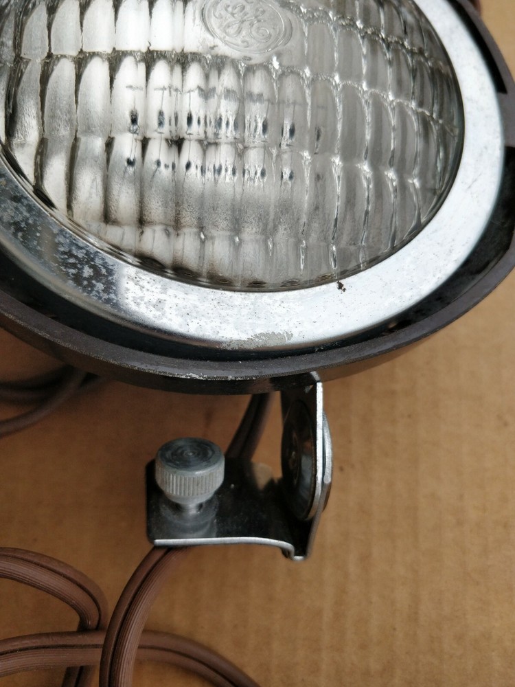 Bell & Howell 650W Floodlight for camera