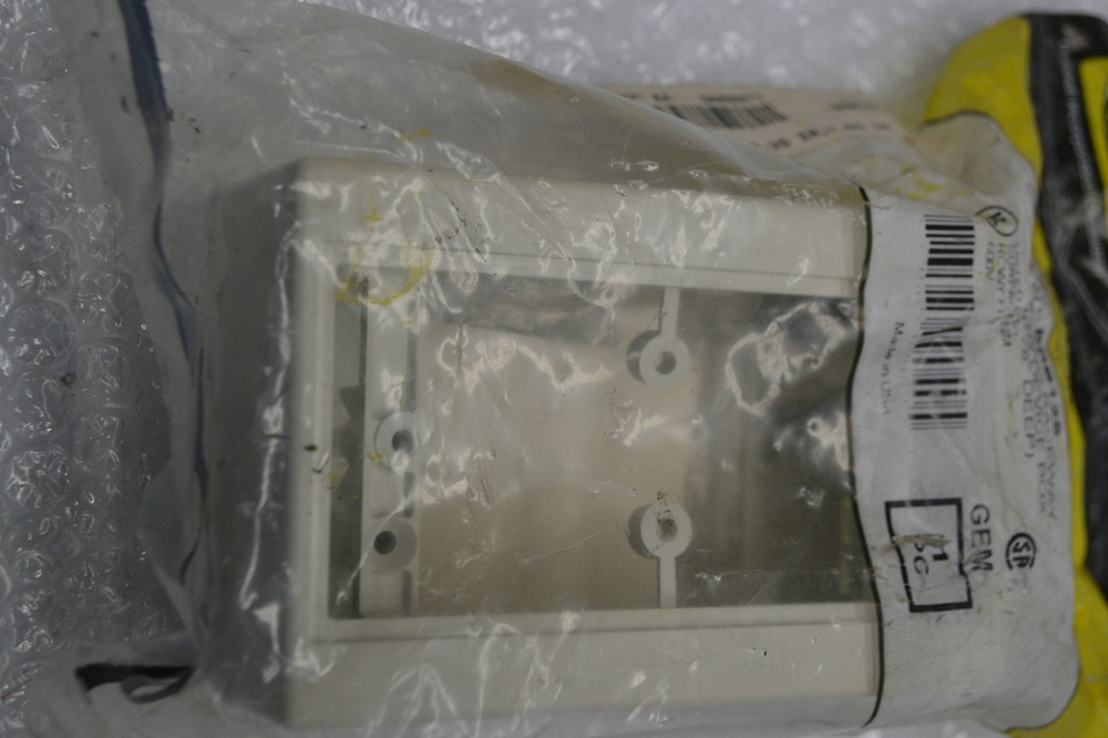 HUBBELL PDB12S DEVICE BOX NSMP