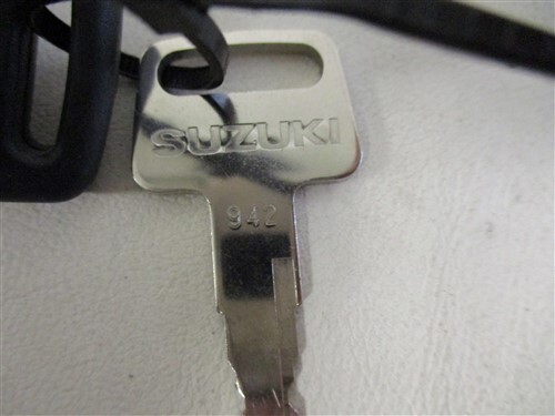 SUZUKI SINGLE IGNITION & KILL SWITCH PANEL W/ KEYS MARINE BOAT