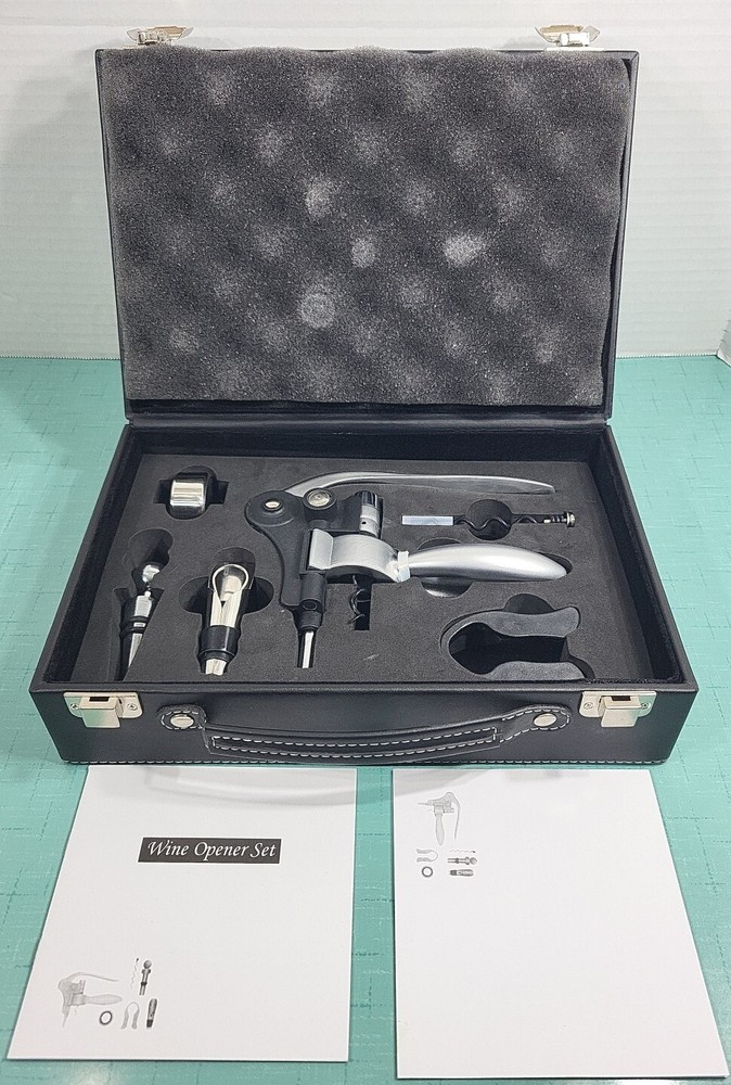 Wine Set Deluxe 6 Piece Set: New In Open Belfore Labeled Case