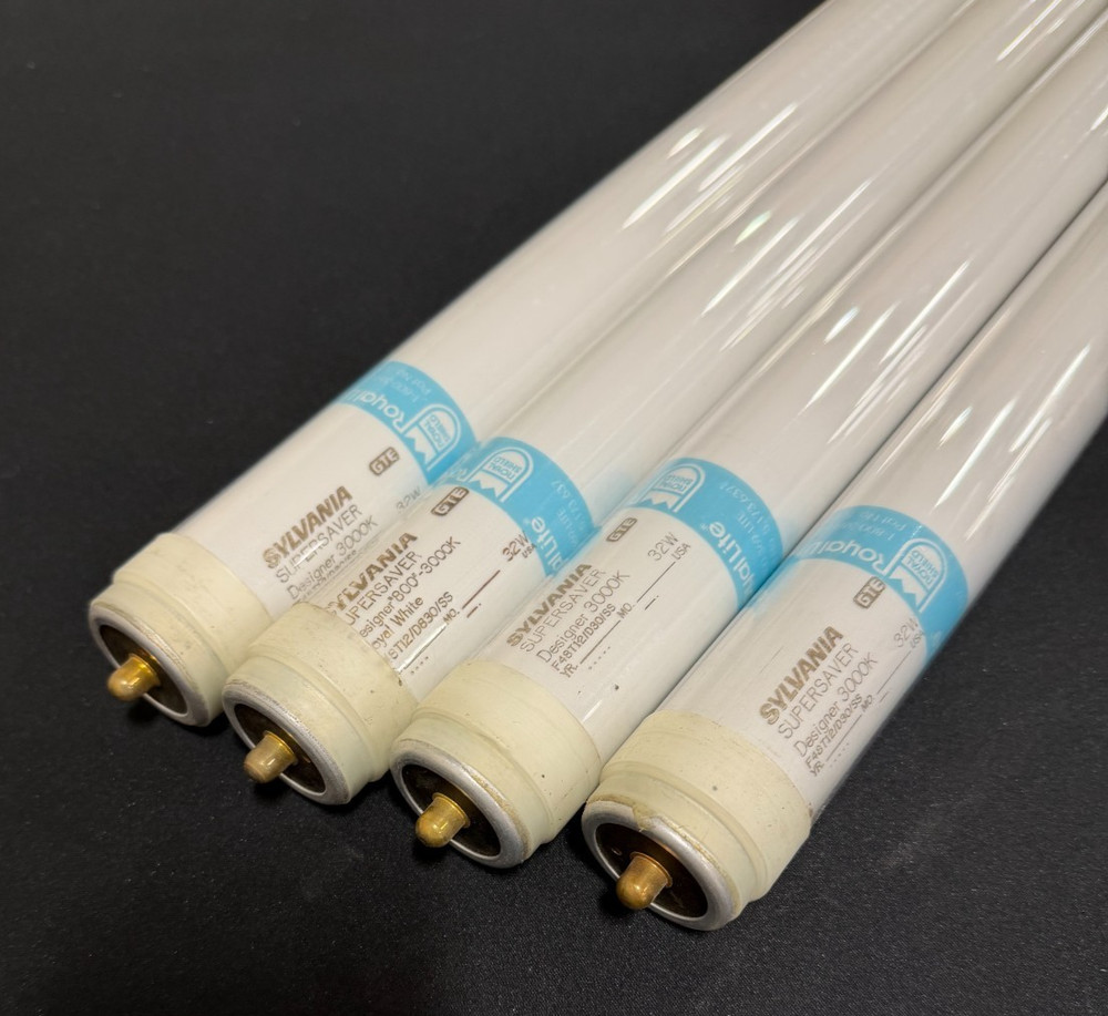 4 x Sylvania F48T12/D30/SS - 32W 46 inch 3000K - T12 Single Pin Fluorescents