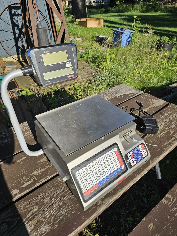 Tor-rey LSQ-40L 40 lb.  Price Computing Scale with Label Printer
