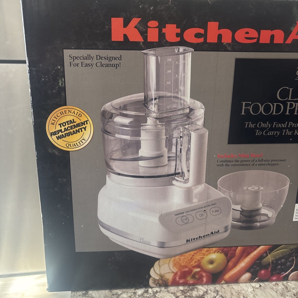 KitchenAid KFP500WH Classic 9 Cup Food Processor White Complete Set W/Box EUC