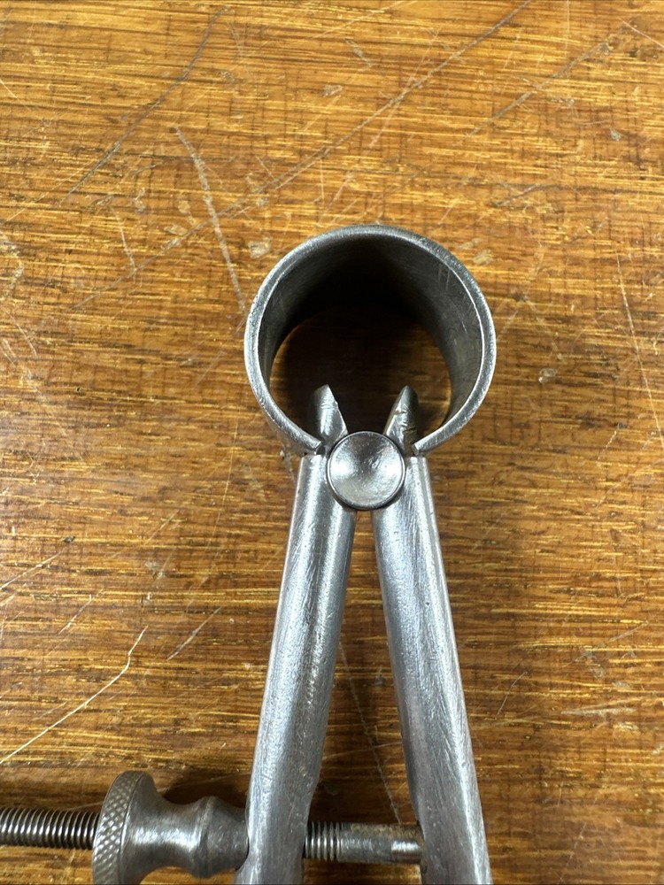 Vintage Outside Spring Caliper