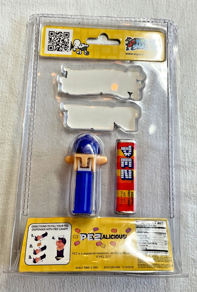 PEZ WORLDS SMALLEST PEZ DISPENSER New Sealed Package