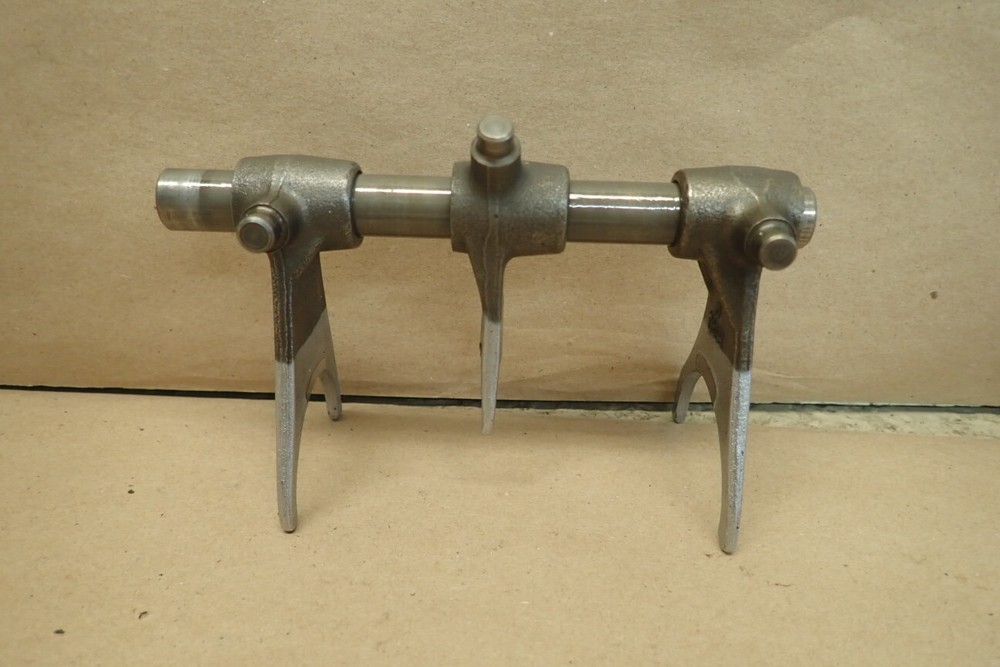 HONDA ATC 250 SHIFT FORK ASSY
