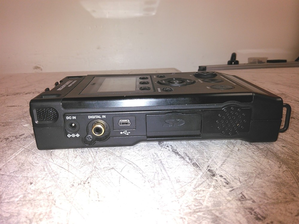 Defective Marantz Professional PMD661 MKII Solid State Recorder No SD AS-IS