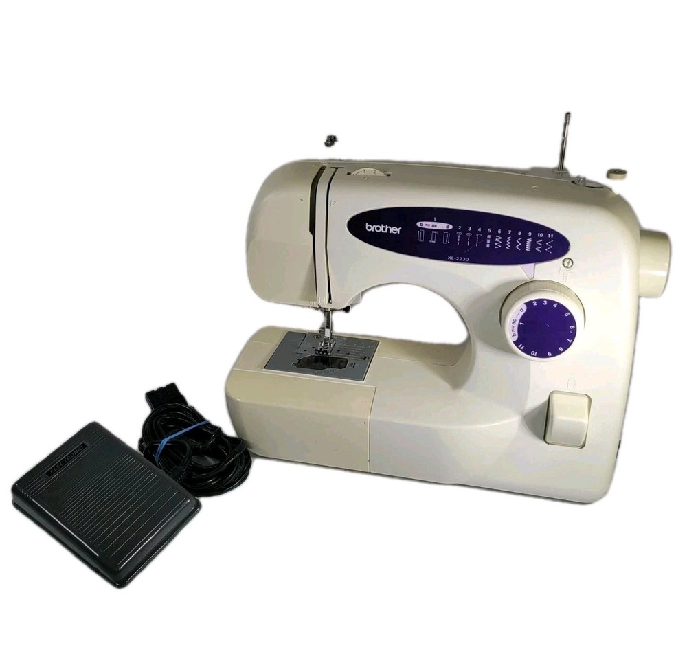 Brother XL-2230 Mechanical Sewing Machine.