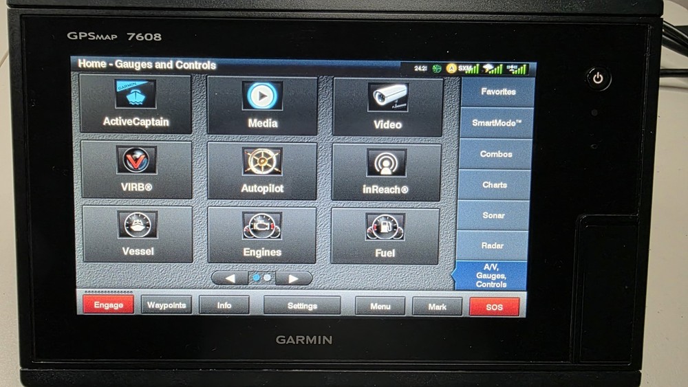 Garmin GPSMAP 7608 8" Marine GPS Chartplotter – Touchscreen – Complete Kit]