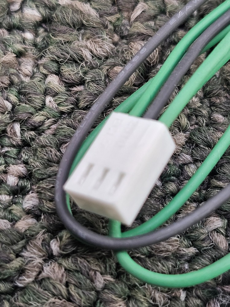 Raypak 009577F: Pool Temperature Sensor Lid Units Heater