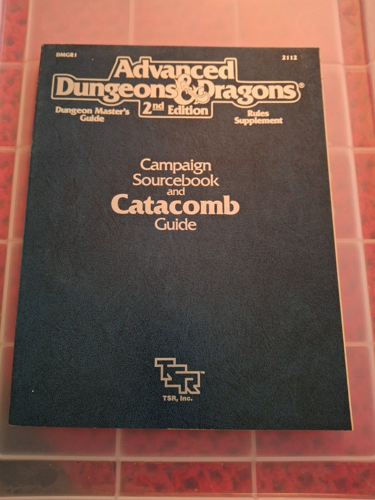 Advanced Dungeons and Dragons Campaign Sourcebook & Catacomb Guide  2nd Ed
