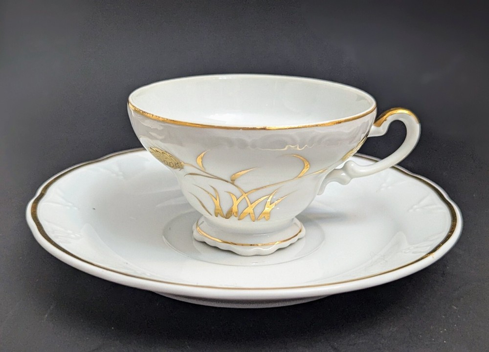 White & Gold W/ Embossed Pattern And Gold Painted Wheat Pattern On Cup