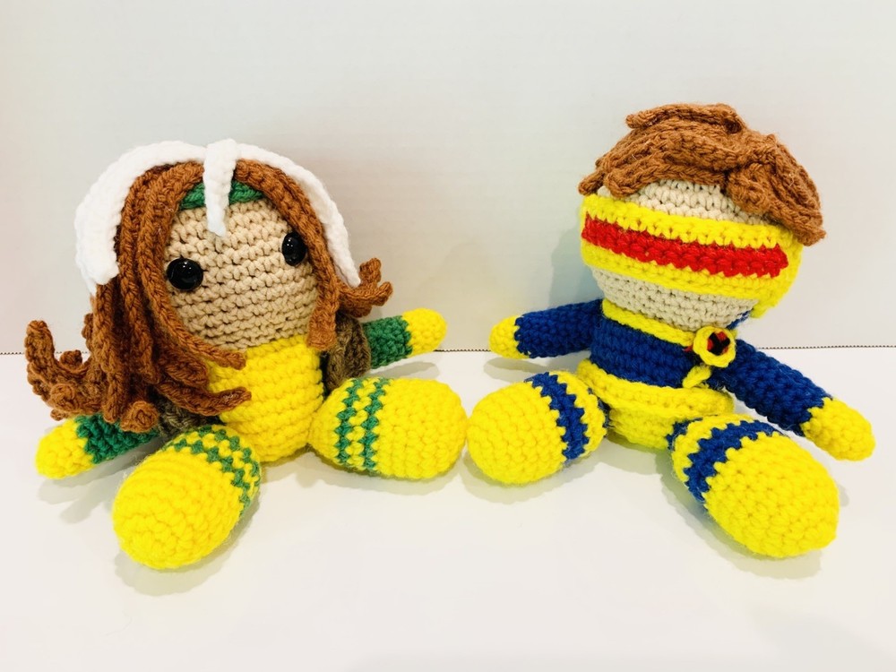 Custom Marvel Rogue & Cyclops plush plushies!