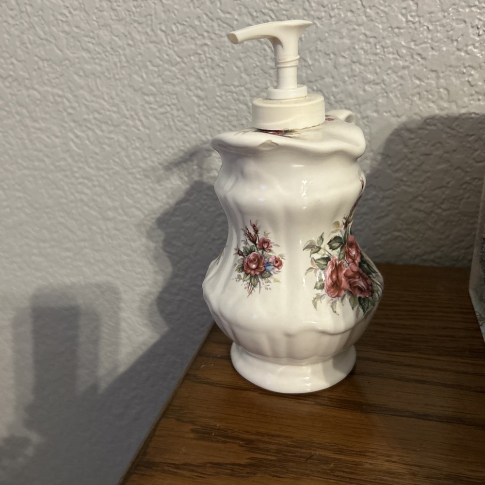 Athena Ceramic Bathroom Soap