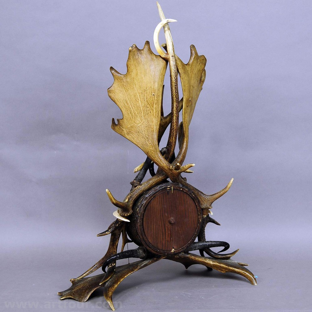 Great Lodge Style Antler Mantel Clock 1900