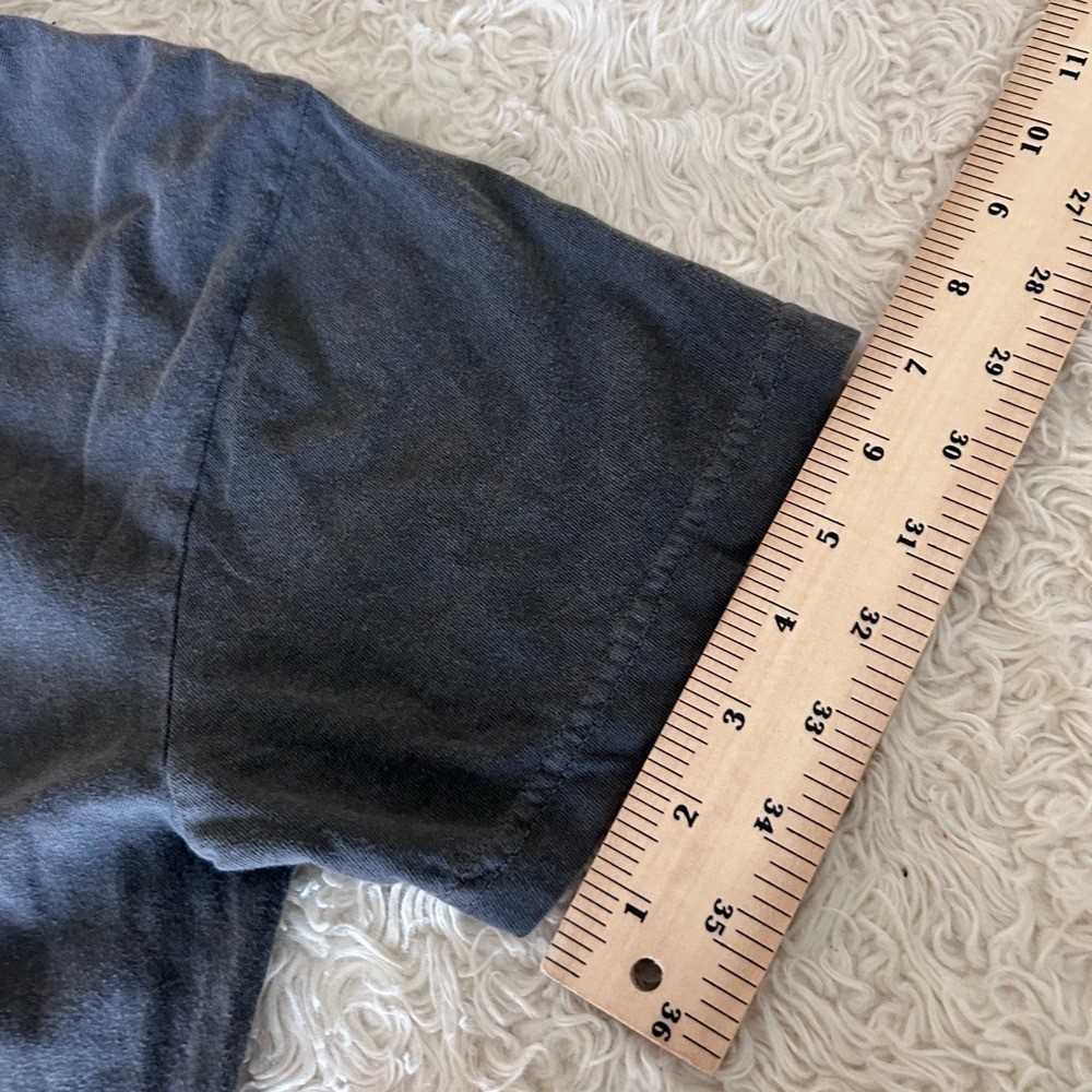 Comfort Colors Graphite Fish Tee SIZE M