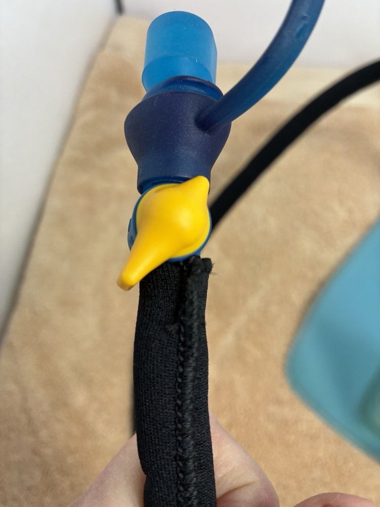 CAMELBAK Hydration Bladder 2 L Water Pack Reservoir Replacement with Filter