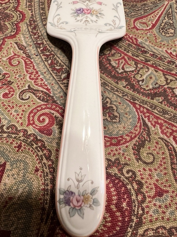 Cake Server Dessert Spatula Christopher Stuart Bone China # Y 1013 Spring Crest