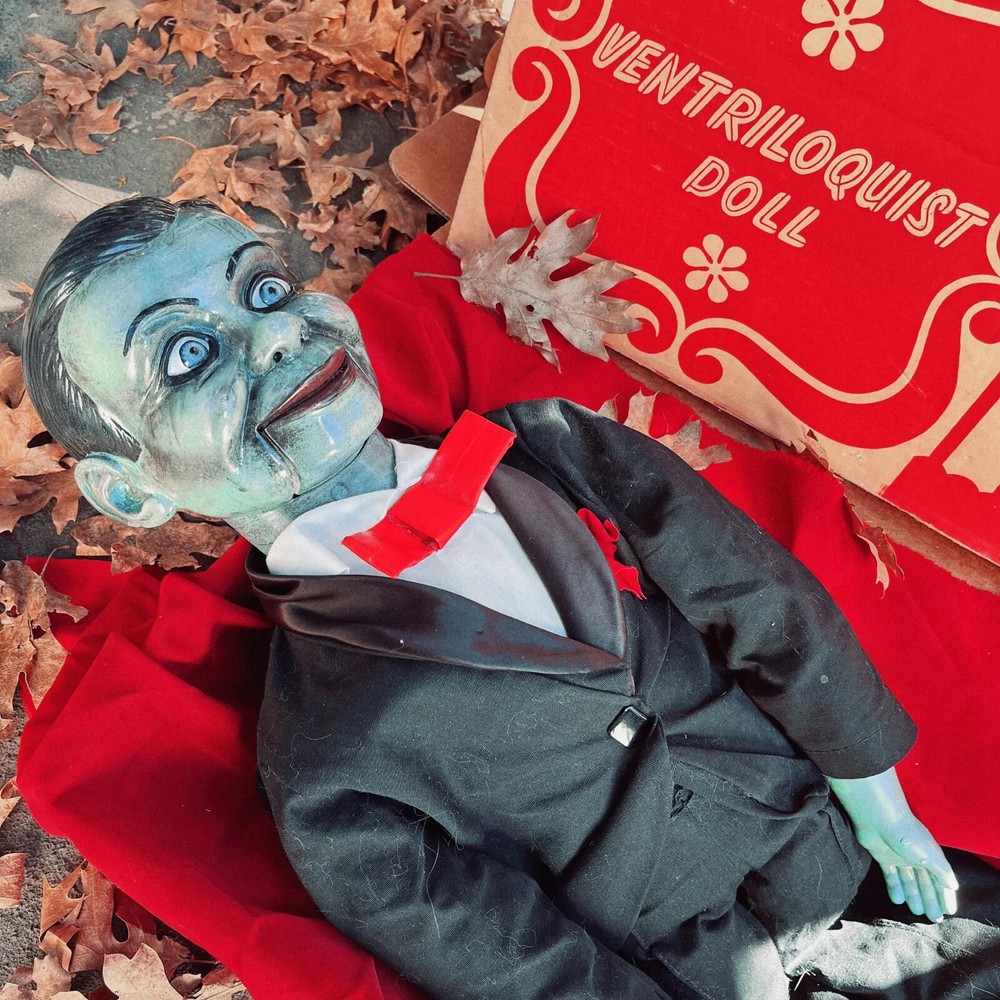Billy Dead Silence Replica Ventriloquist Doll