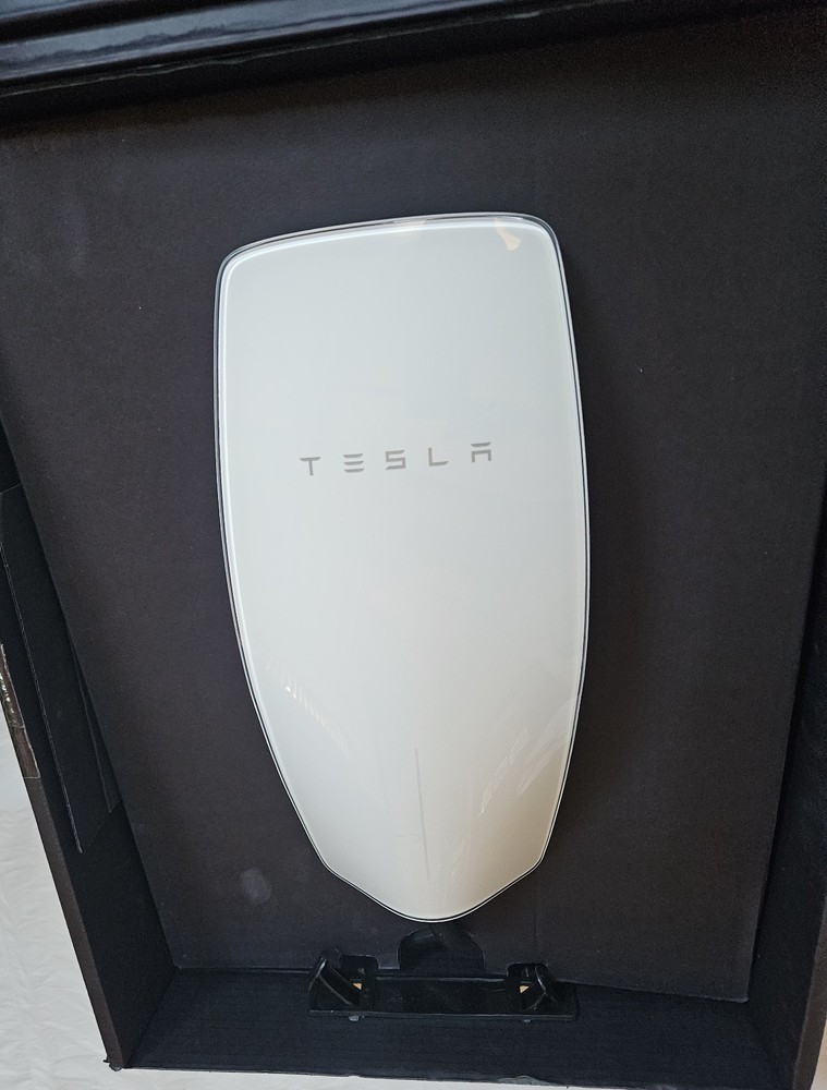 TESLA Wall Connector Charger GEN 3 NEW