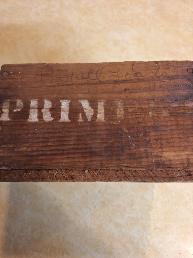 Vintage primers box