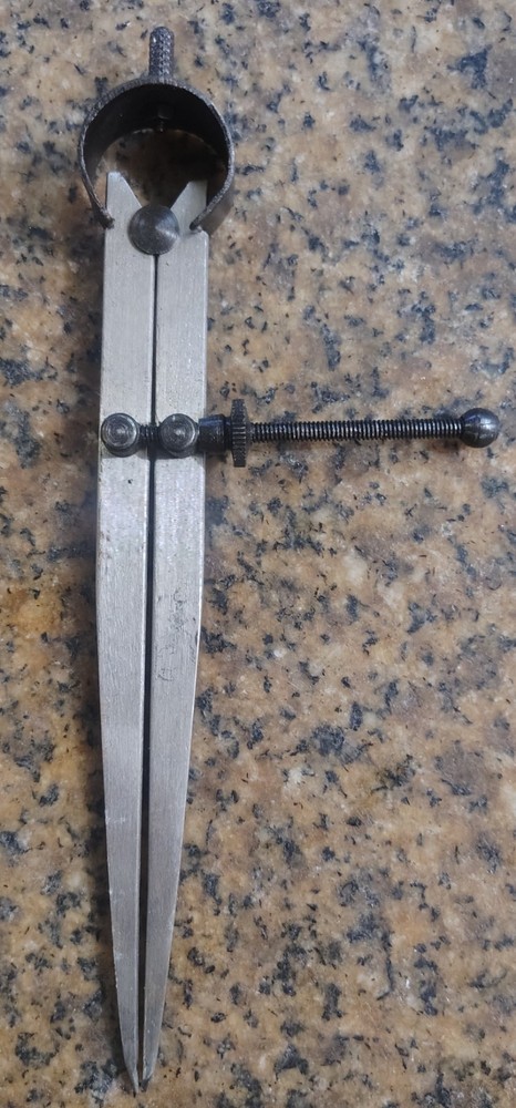 🗽 VINTAGE 6" DIVIDER