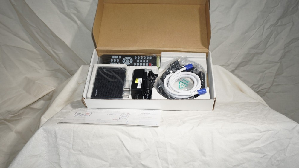 Technicolor Connected converter integrator box HD setback tuner DCI401MCS unused