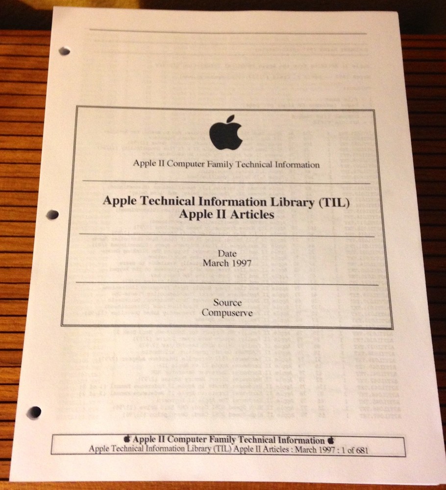 Apple II / Apple Technical Information Library 681 pages