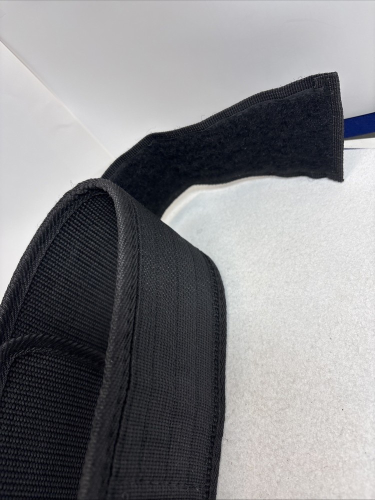 BLACK E-26 WEIGHT LIFTING BELT. Small