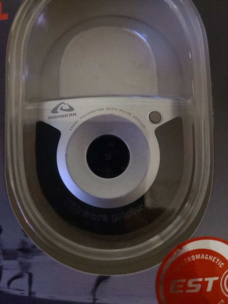 Fitwarepuls Electronic Pedometer The Professional's Choice NWT