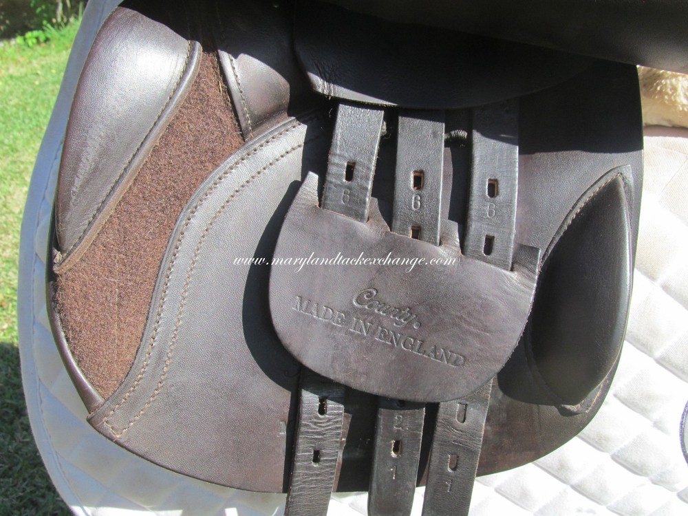 17" COUNTYINNOVATION close contact jumping saddle-(upgraded leather) 2015 MODEL