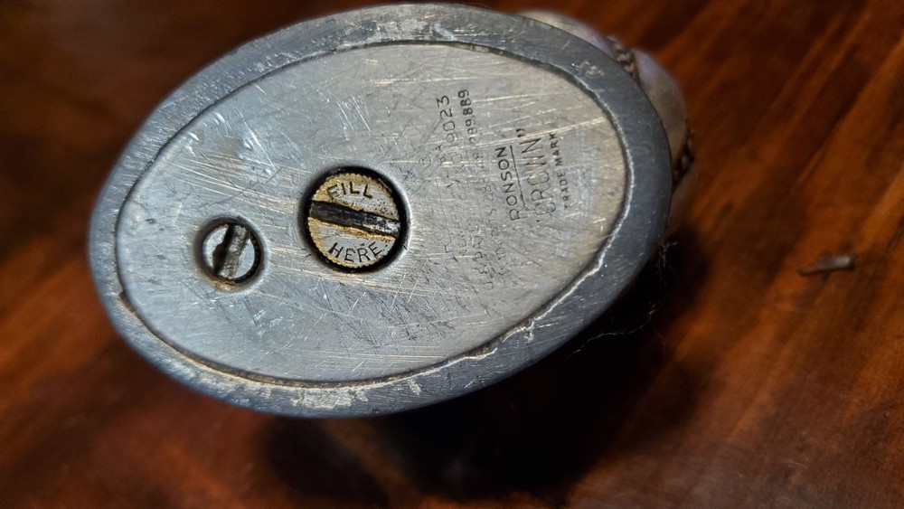 Vintage Silver Plated 'Crown' Table Lighter**Empty No Flint**