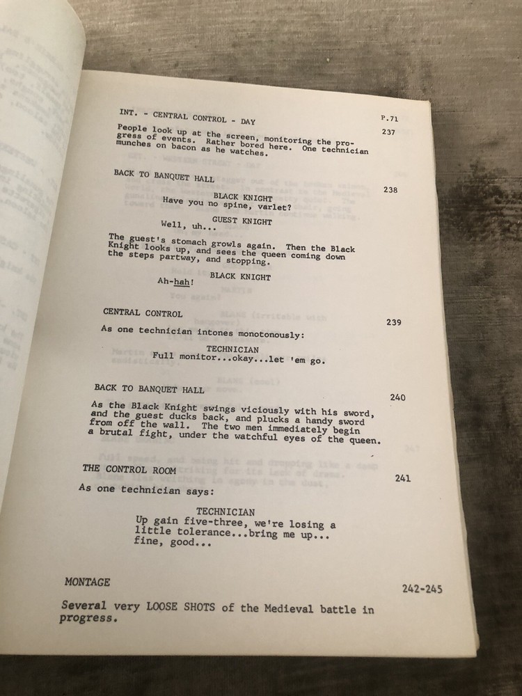 WESTWORLD VINTAGE SCRIPT by Michael Crichton