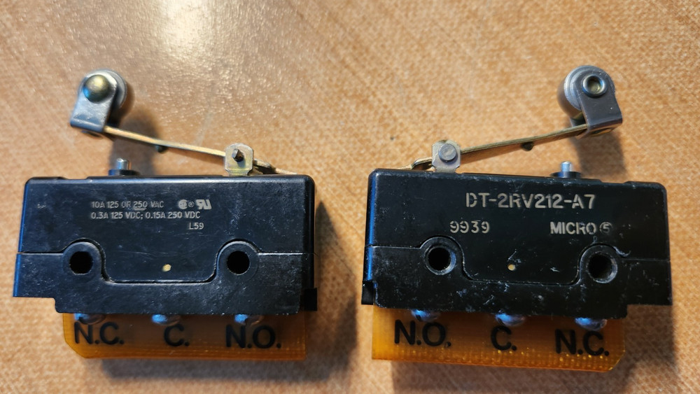 Micro Switch DT-2RV212-A7